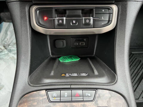 2020 GMC Acadia Denali