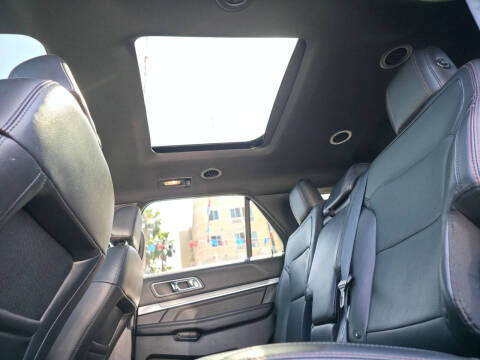 2017 Ford Explorer Sport