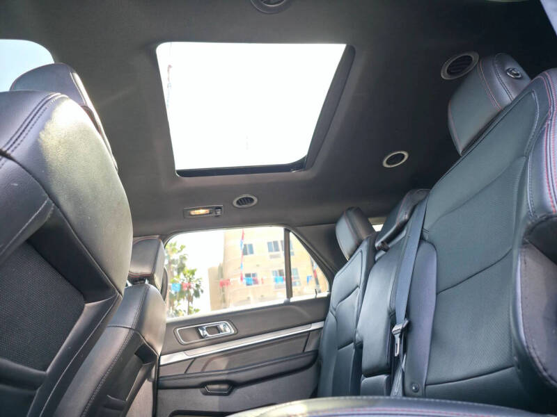 2017 Ford Explorer Sport