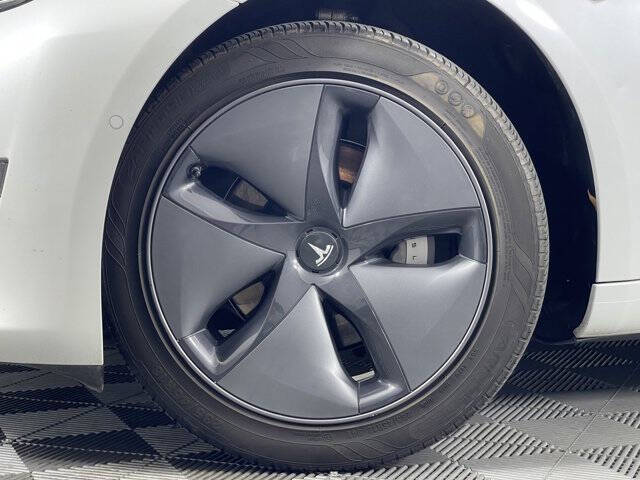 2020 Tesla Model 3 Standard Range