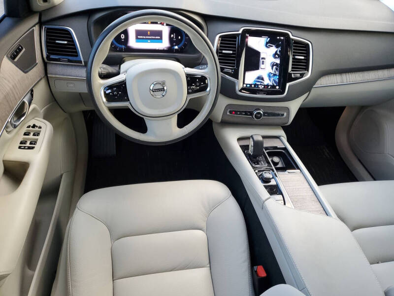 2024 Volvo XC90 B6 Plus Bright Theme 7P