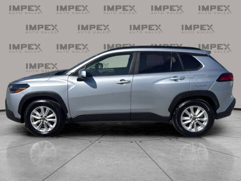 2024 Toyota Corolla Cross LE