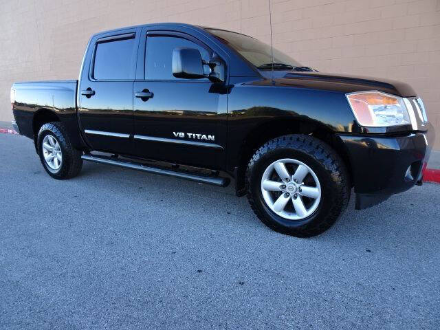 2014 Nissan Titan SV