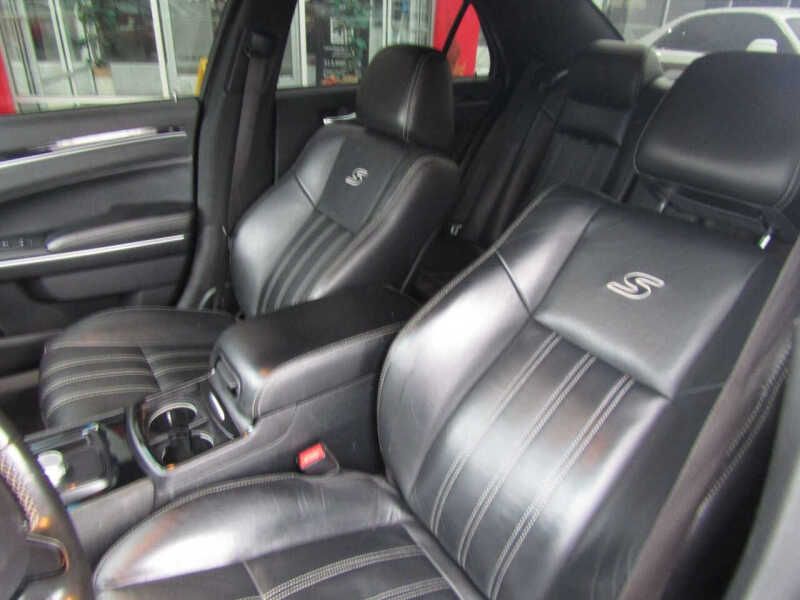 2021 Chrysler 300 S V6