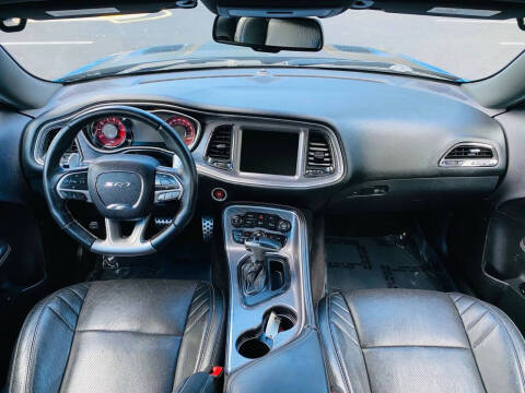 2016 Dodge Challenger SRT Hellcat