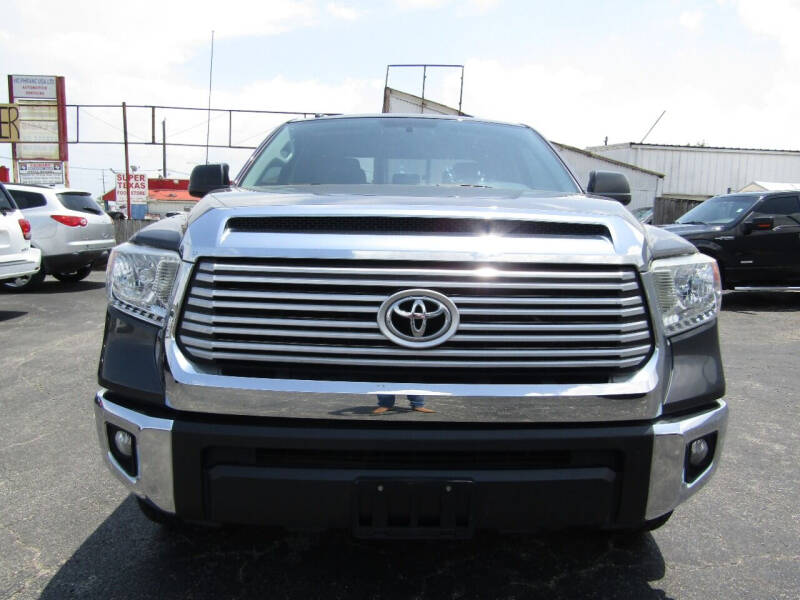 2014 Toyota Tundra SR5 photo 2