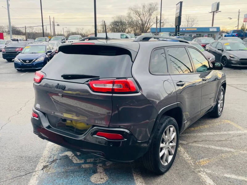 2018 Jeep Cherokee Latitude