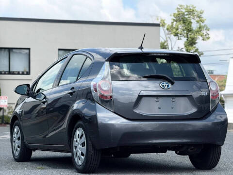2012 Toyota Prius c