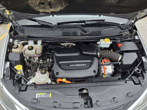 2018 Chrysler Pacifica Hybrid Limited