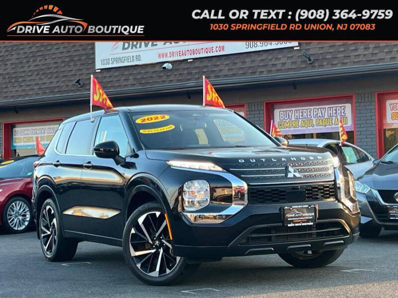 2022 Mitsubishi Outlander ES