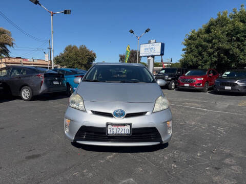 2014 Toyota Prius Three