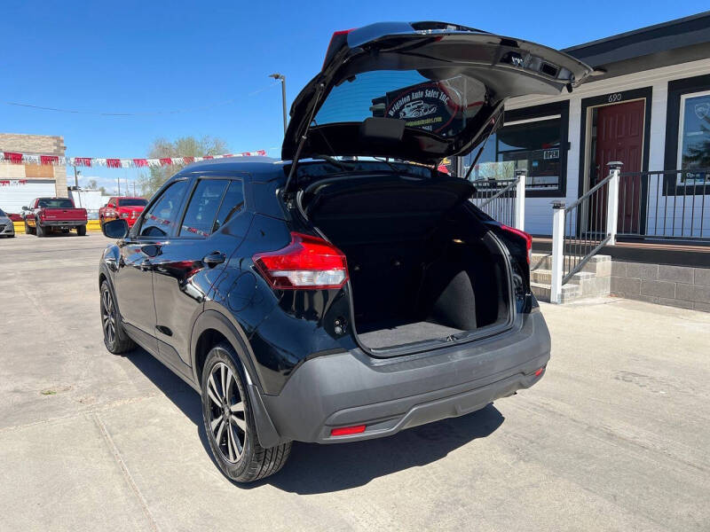 2019 Nissan Kicks SV