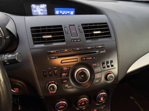 2013 Mazda MAZDA3 i Touring