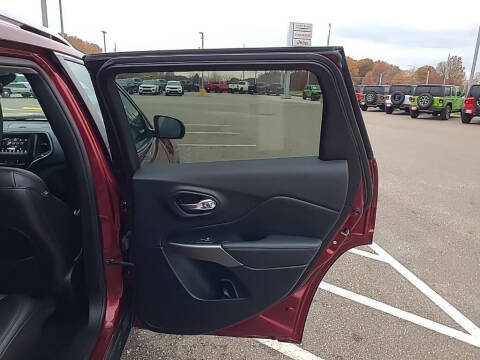 2021 Jeep Cherokee Latitude Lux