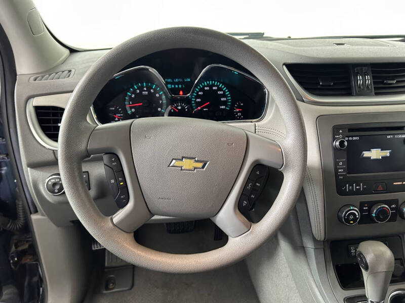2017 Chevrolet Traverse LS