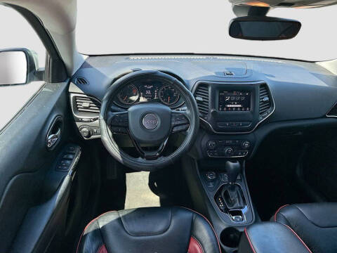 2021 Jeep Cherokee Altitude