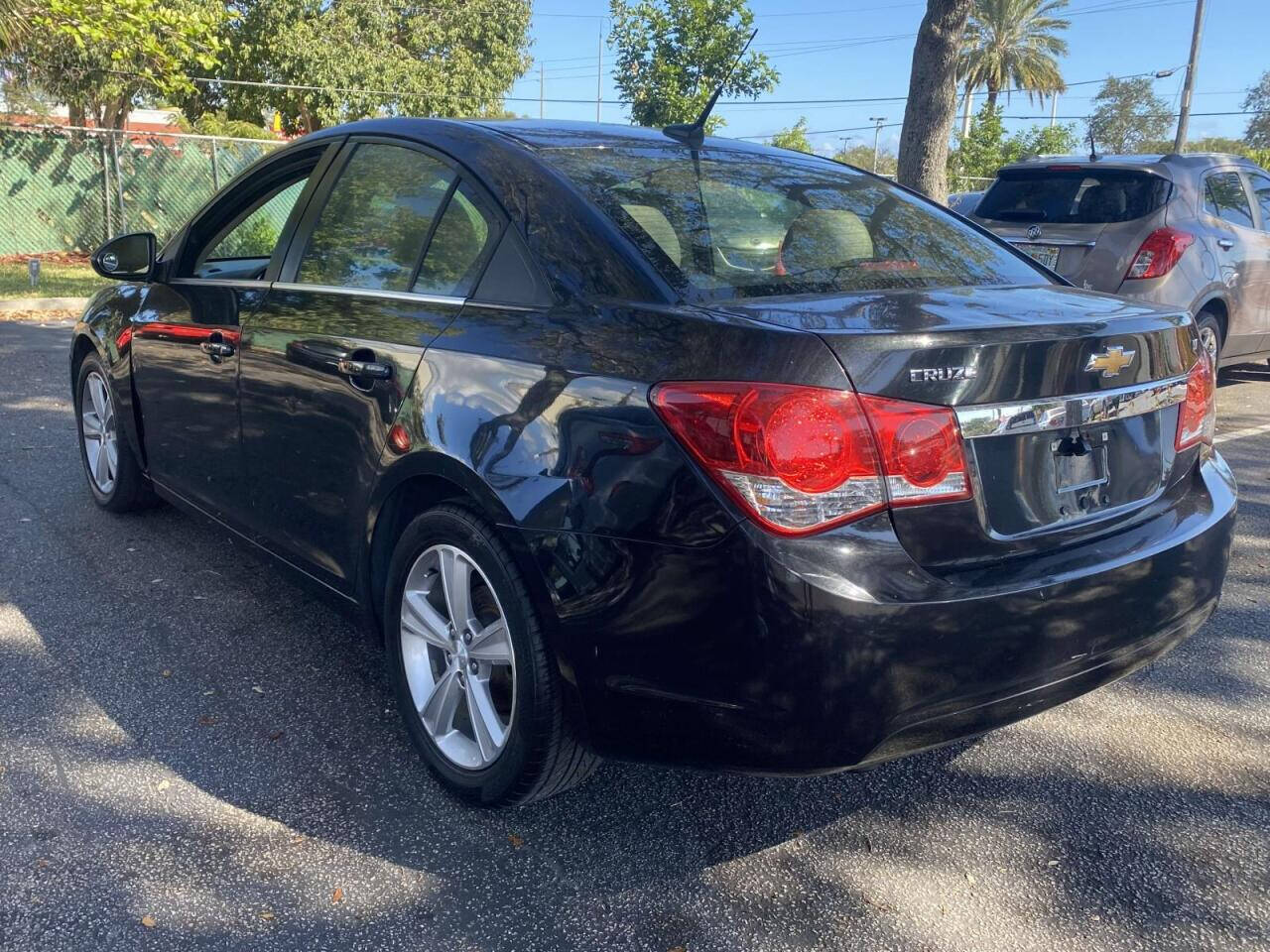 2014 Chevrolet Cruze  - $9,995
