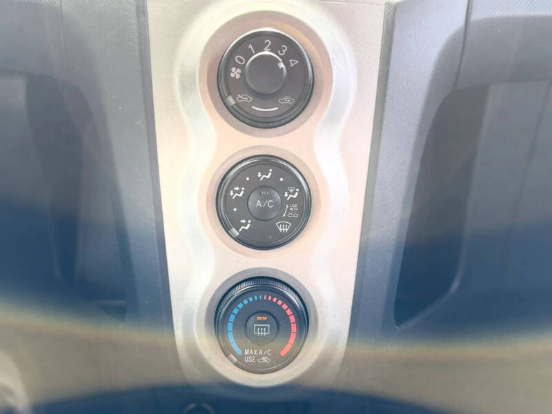 2011 Toyota Yaris