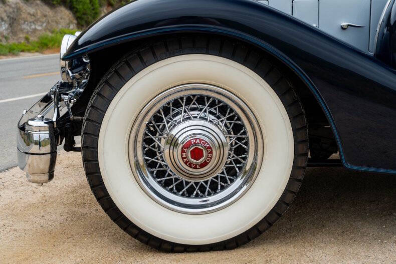 1933 Packard Twelve