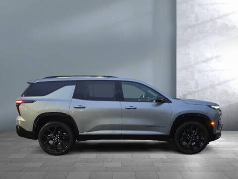 2025 Chevrolet Traverse RS