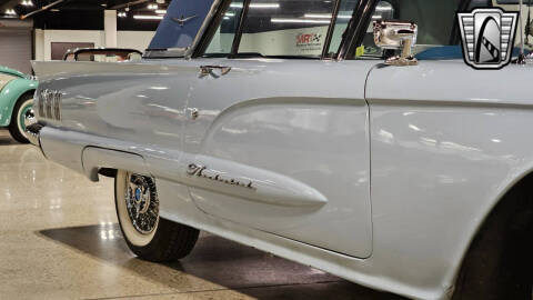 1960 Ford Thunderbird