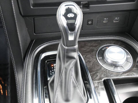 2022 Infiniti QX80 Sensory