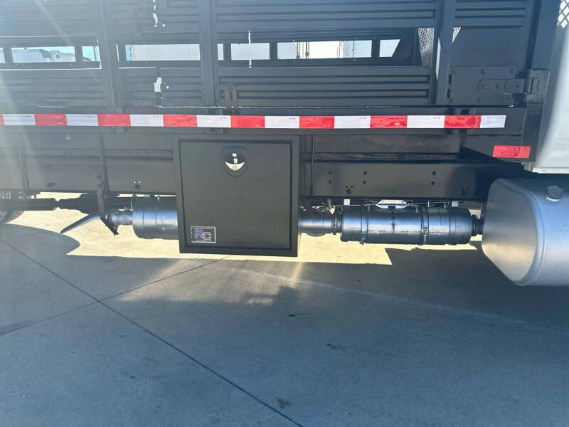 2017 International DuraStar 4300