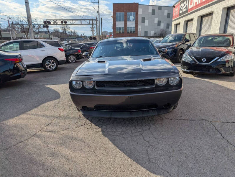 2014 Dodge Challenger SXT
