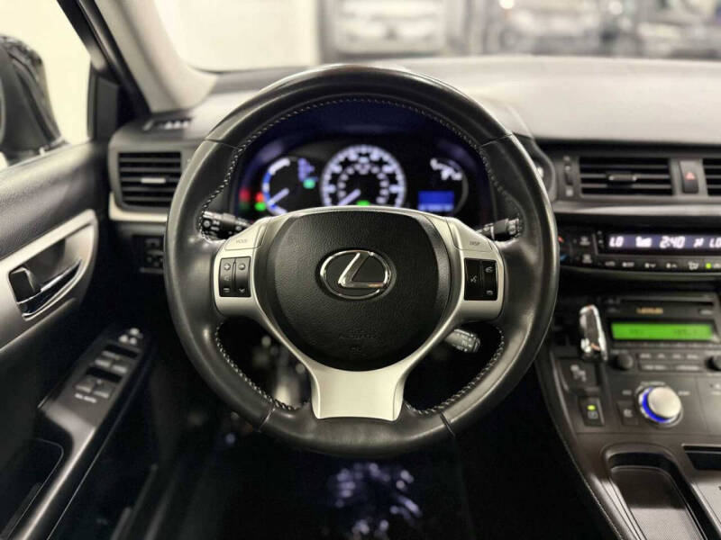 2013 Lexus CT 200h