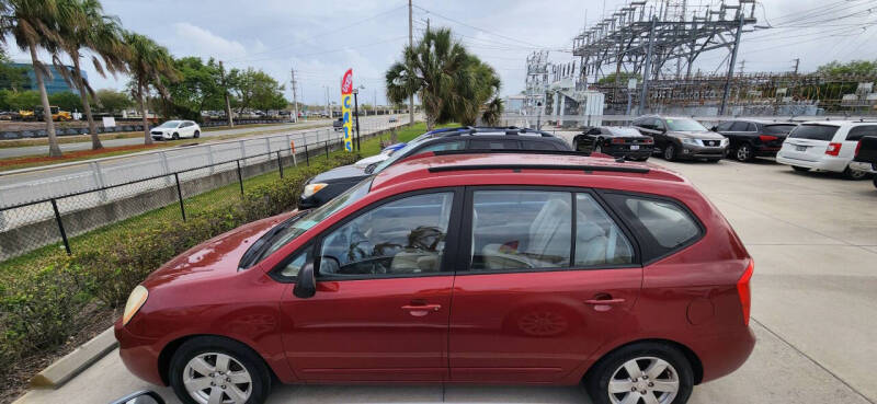 2007 Kia Rondo