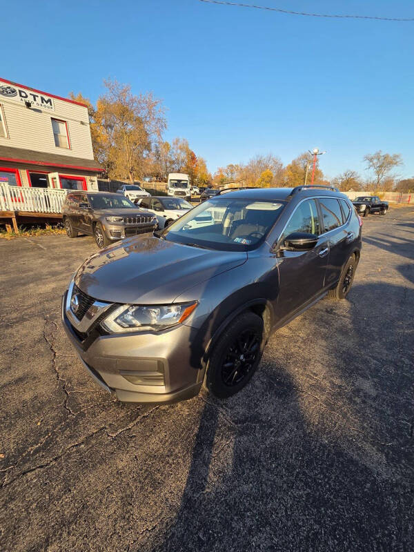 2017 Nissan Rogue SV