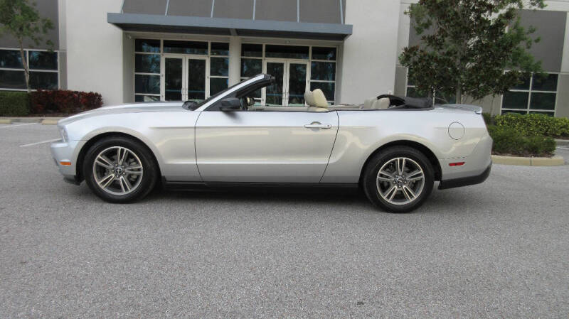 Used 2010 Ford Mustang V6 Premium with VIN 1ZVBP8EN7A5113257 for sale in Largo, FL