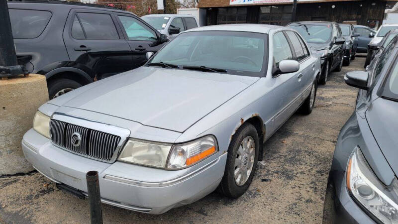 2003 Mercury Grand Marquis LS's photo