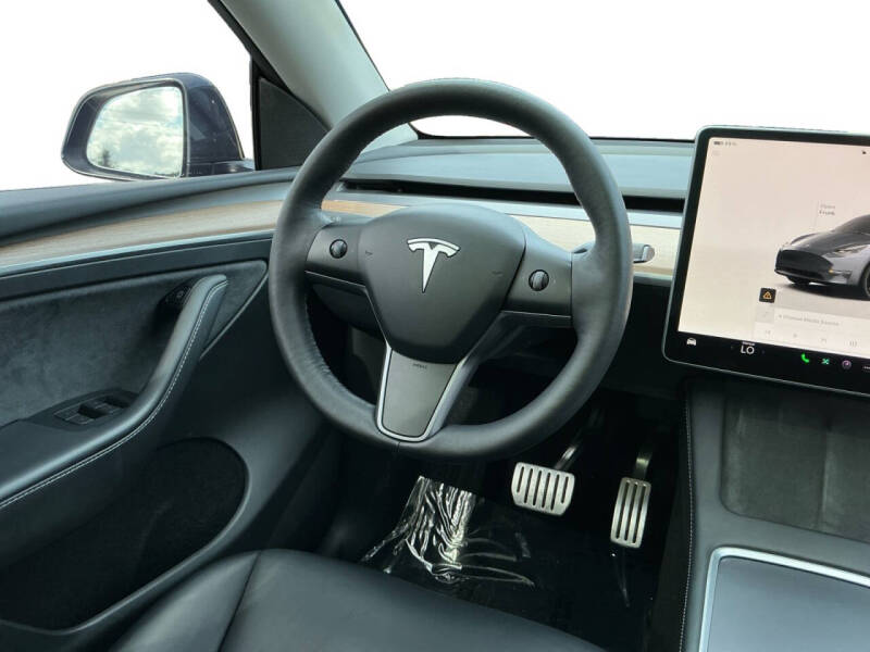2023 Tesla Model Y Performance