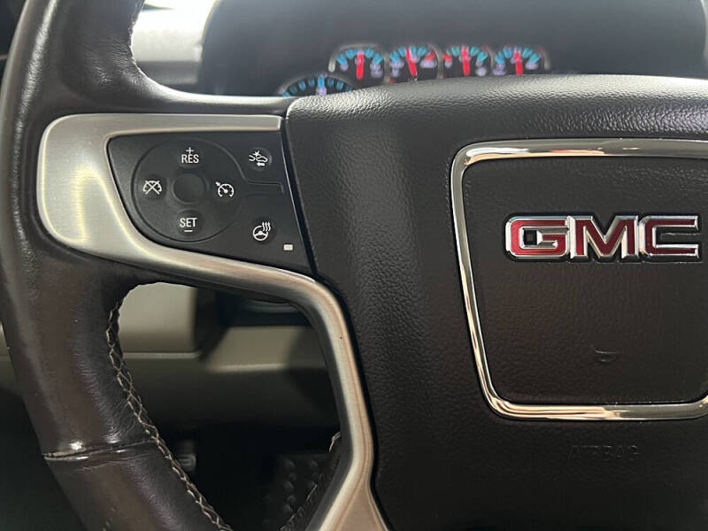 2017 GMC Yukon SLT