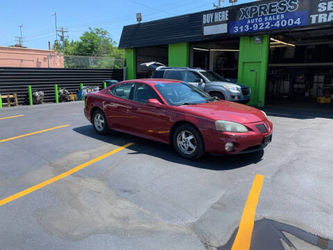 2004 Pontiac Grand Prix for sale at Xpress Auto Sales in Roseville MI