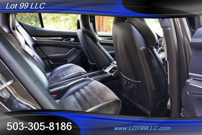 2013 Porsche Panamera GTS