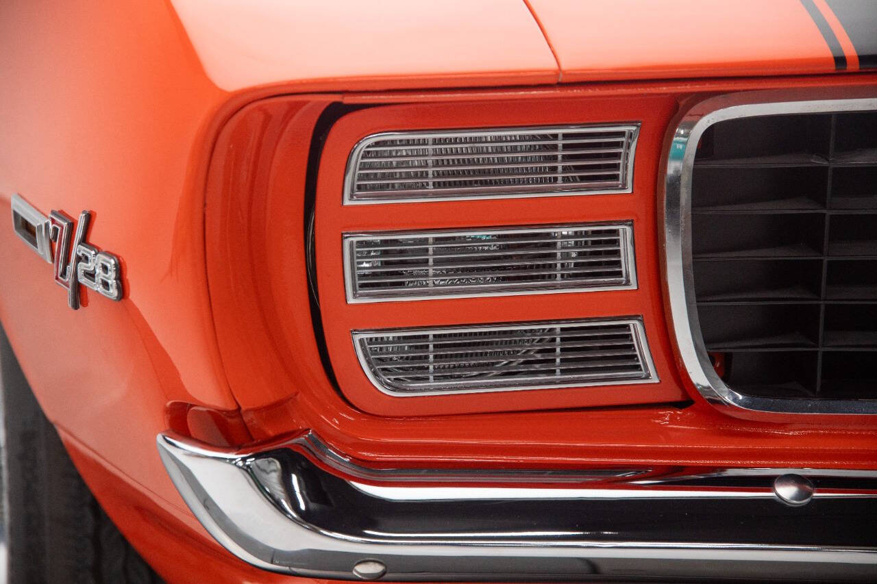 1969 Chevrolet Camaro 33