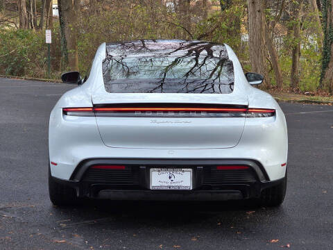 2020 Porsche Taycan Turbo