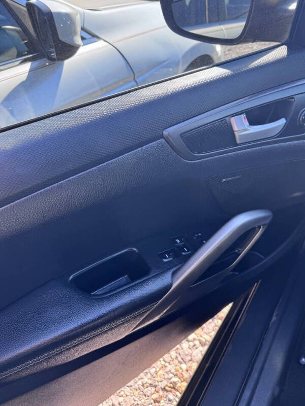 2016 Hyundai Veloster Turbo