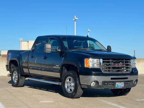 2009 GMC Sierra 2500HD for sale at Rave Auto Sales in Corvallis OR