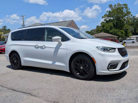 2021 Chrysler Pacifica Touring L