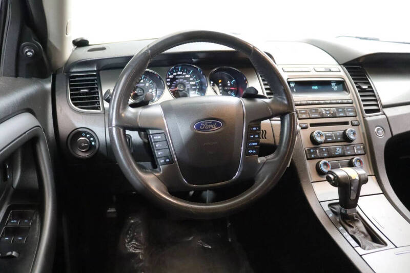 2012 Ford Taurus SEL