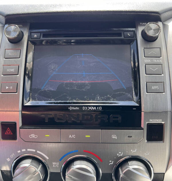 2014 Toyota Tundra SR5