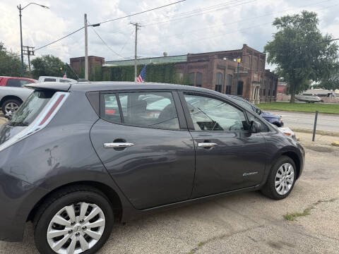 2013 Nissan LEAF S