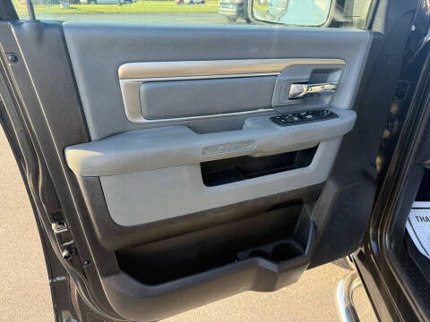 2016 RAM 1500 Big Horn