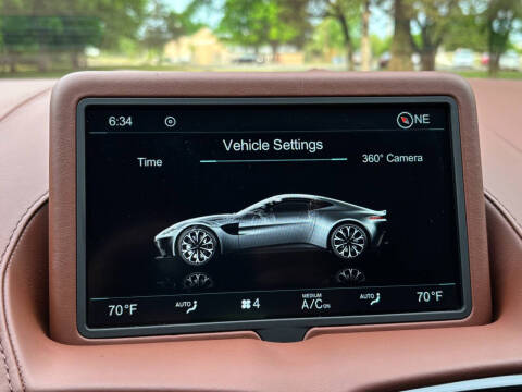 2020 Aston Martin Vantage