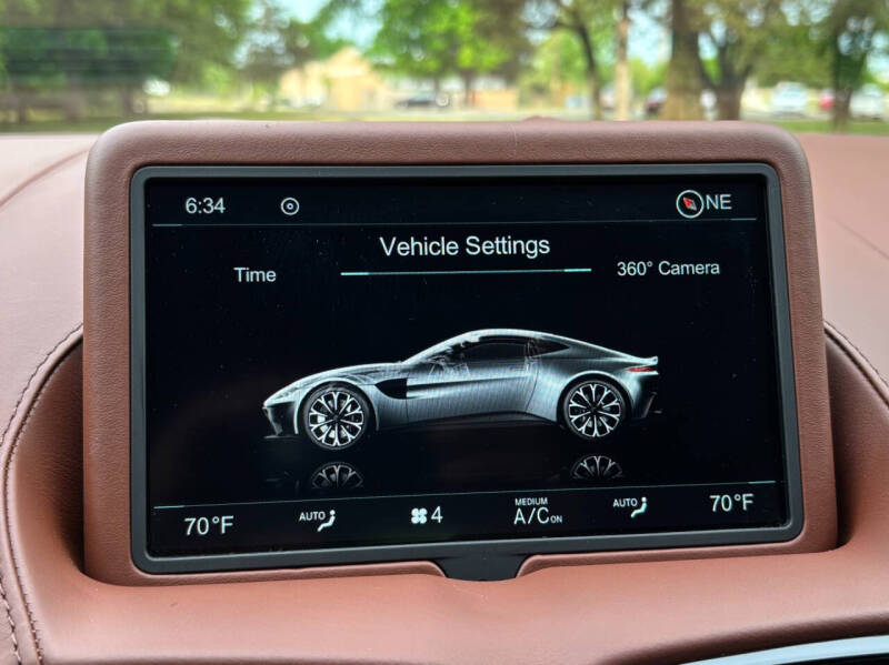 2020 Aston Martin Vantage