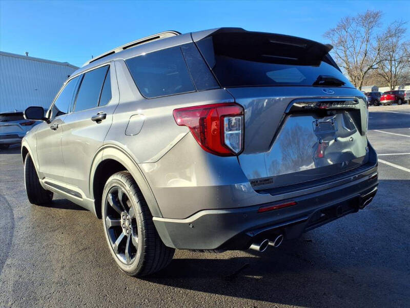 2022 Ford Explorer ST