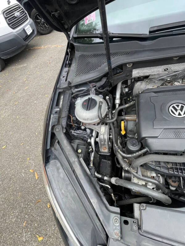 2017 Volkswagen Golf GTI S